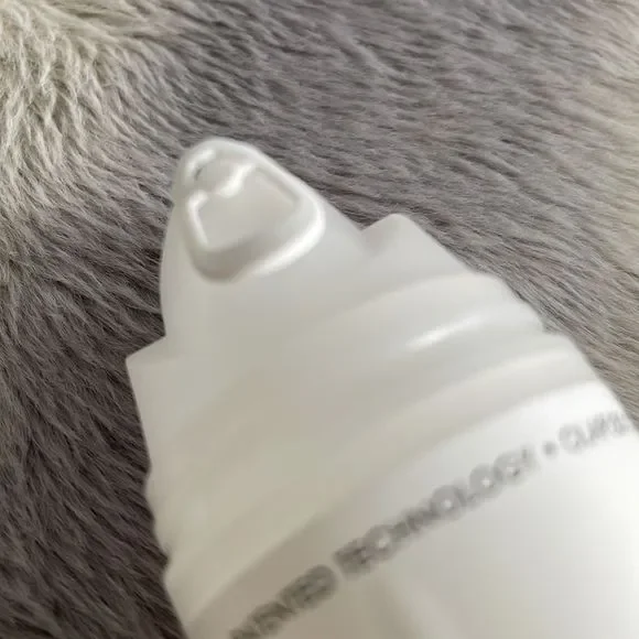 Olaplex No. 8 Bond Intense Moisture Mask - Picture 2 of 3